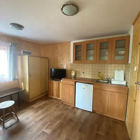 Osrodek Wrzosowa Gora - *