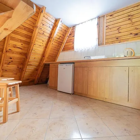 Osrodek Wrzosowa Gora - *